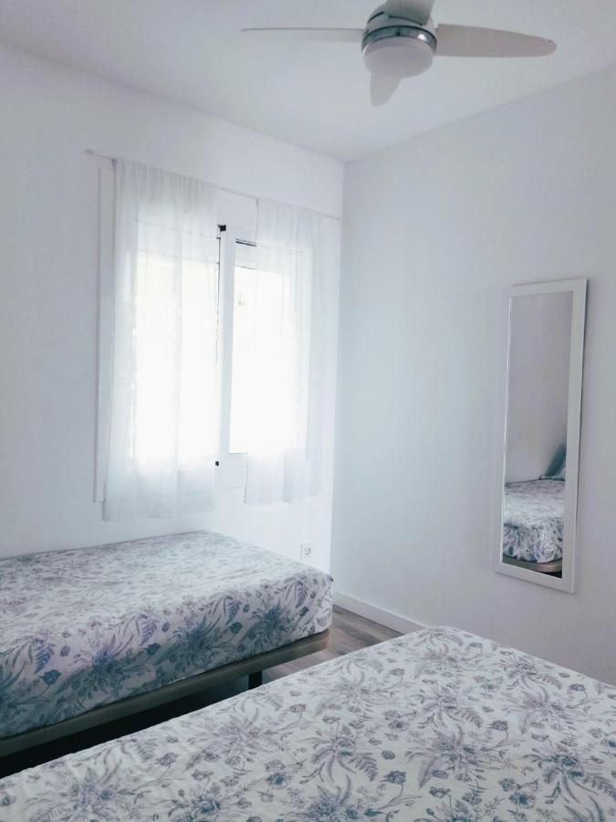 Apartamento Canyelles Playa Roses Extérieur photo